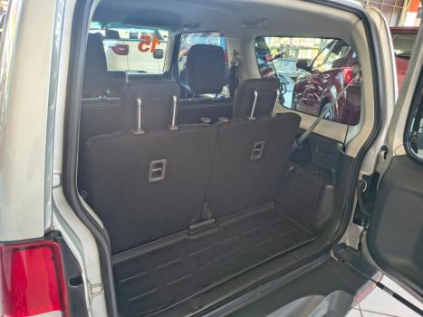 SUZUKI Jimny 1.3 16V 4 ALL 4X4, Foto 10