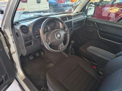 SUZUKI Jimny 1.3 16V 4 ALL 4X4, Foto 18