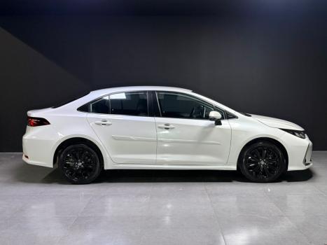 TOYOTA Corolla 2.0 16V 4P FLEX XEI DIRECT SHIFT AUTOM�TICO CVT, Foto 2