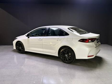 TOYOTA Corolla 2.0 16V 4P FLEX XEI DIRECT SHIFT AUTOM�TICO CVT, Foto 4