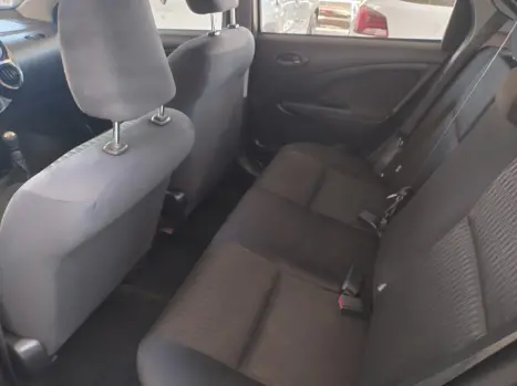 TOYOTA Etios Hatch 1.3 16V 4P FLEX X, Foto 18