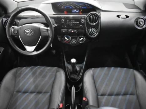TOYOTA Etios Hatch 1.5 16V 4P FLEX XS, Foto 4