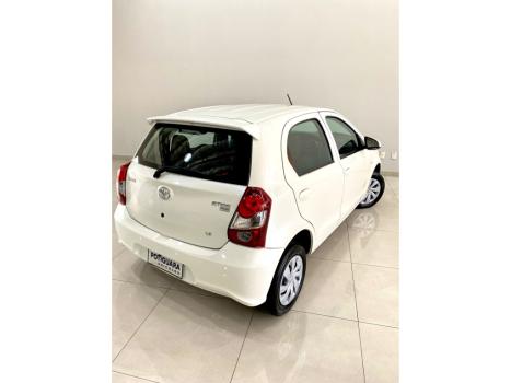 TOYOTA Etios Hatch 1.3 16V 4P FLEX X, Foto 4