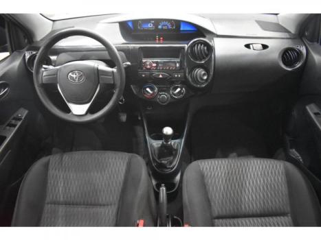 TOYOTA Etios Hatch 1.3 16V 4P FLEX X, Foto 4 TOYOTA Etios Hatch 1.3 16V 4P FLEX X, Foto 4