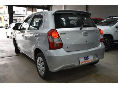 TOYOTA Etios Hatch 1.3 16V 4P FLEX X, Foto 15