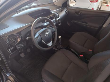 TOYOTA Etios Hatch 1.3 16V 4P FLEX X, Foto 19