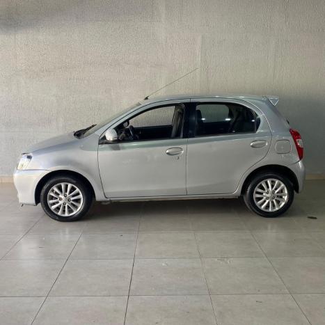 TOYOTA Etios Hatch 1.5 16V 4P FLEX XLS, Foto 5
