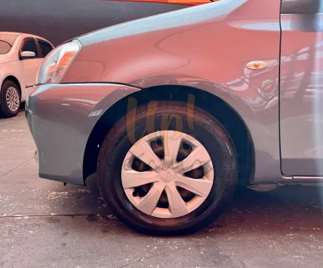 TOYOTA Etios Hatch 1.3 16V 4P FLEX X, Foto 7