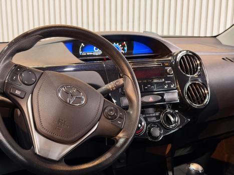 TOYOTA Etios Hatch 1.5 16V 4P FLEX XS, Foto 12