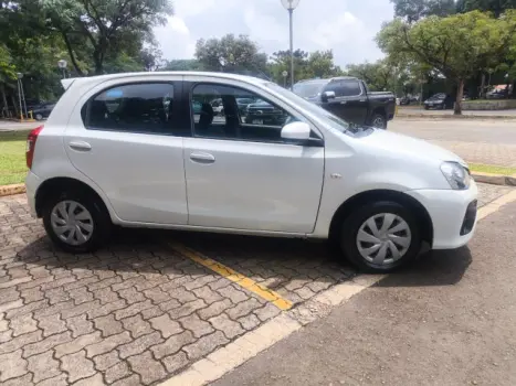 TOYOTA Etios Hatch 1.5 16V 4P FLEX XS, Foto 8