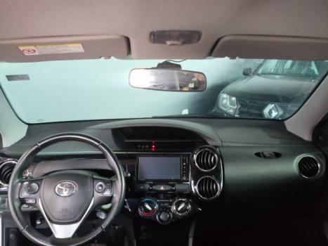TOYOTA Etios Hatch 1.5 16V 4P FLEX XLS AUTOM�TICO, Foto 8
