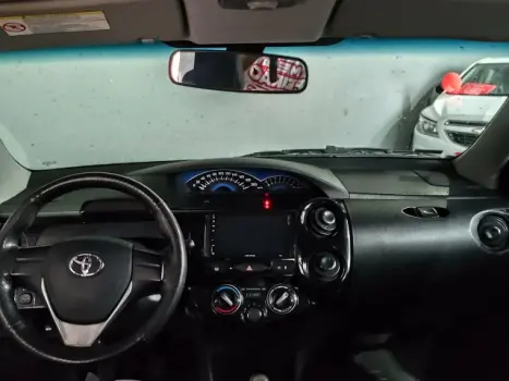 TOYOTA Etios Hatch 1.3 16V 4P FLEX X, Foto 10