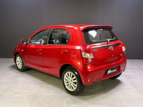 TOYOTA Etios Hatch 1.5 16V 4P FLEX XLS, Foto 2