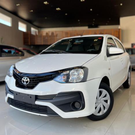 TOYOTA Etios Hatch 1.3 16V 4P FLEX X, Foto 1