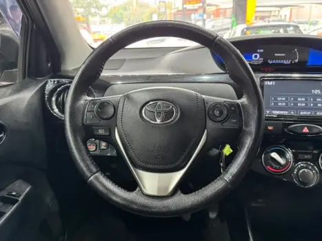 TOYOTA Etios Hatch 1.5 16V 4P FLEX XLS, Foto 8
