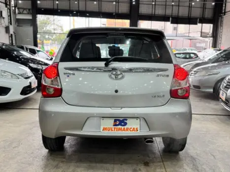 TOYOTA Etios Hatch 1.5 16V 4P FLEX XLS, Foto 13