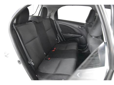 TOYOTA Etios Hatch 1.5 16V 4P FLEX XS, Foto 6