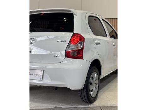 TOYOTA Etios Hatch 1.3 16V 4P FLEX X, Foto 9