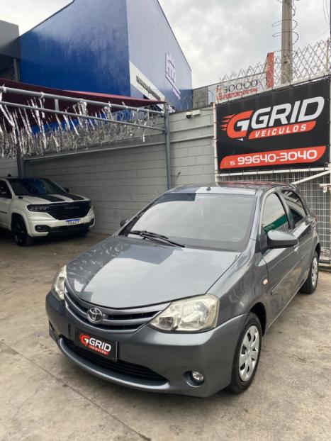 TOYOTA Etios Hatch 1.5 16V 4P FLEX XS, Foto 2