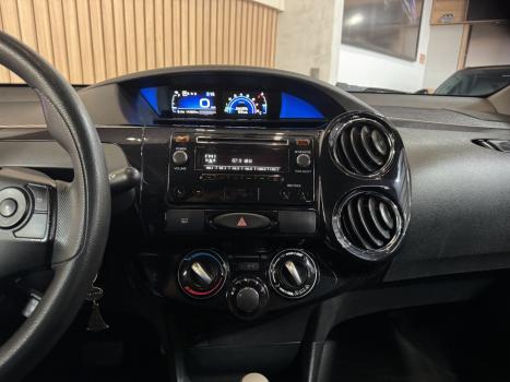 TOYOTA Etios Hatch 1.5 16V 4P FLEX XLS, Foto 7