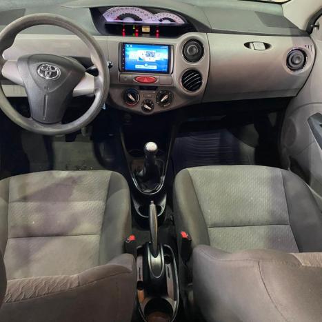 TOYOTA Etios Hatch 1.5 16V 4P FLEX XLS, Foto 8