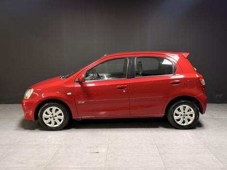 TOYOTA Etios Hatch 1.3 16V 4P FLEX EX, Foto 7