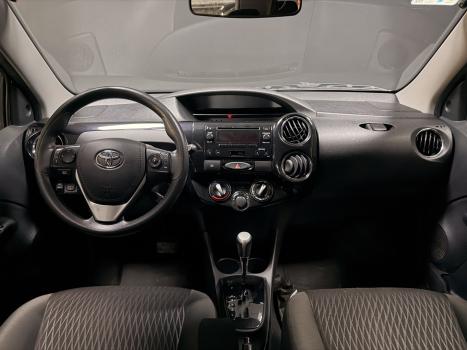 TOYOTA Etios Hatch 1.5 16V 4P FLEX X PLUS AUTOMÁTICO, Foto 11