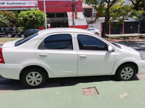 TOYOTA Etios Sedan 1.5 16V 4P FLEX X, Foto 4