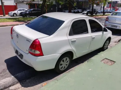 TOYOTA Etios Sedan 1.5 16V 4P FLEX X, Foto 9