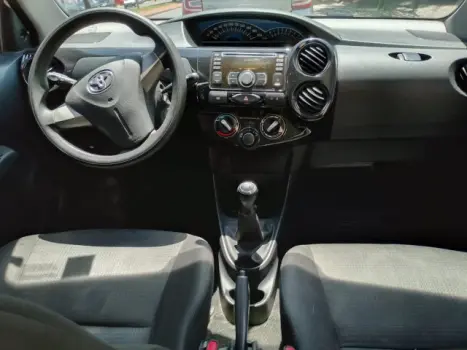 TOYOTA Etios Sedan 1.5 16V 4P FLEX X, Foto 13