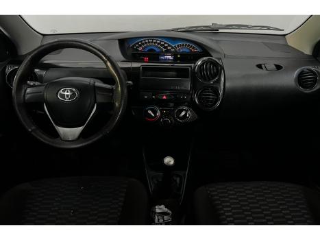 TOYOTA Etios Sedan 1.3 16V 4P FLEX X, Foto 4