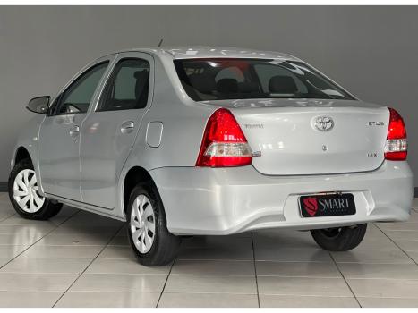 TOYOTA Etios Sedan 1.5 16V 4P FLEX X, Foto 10