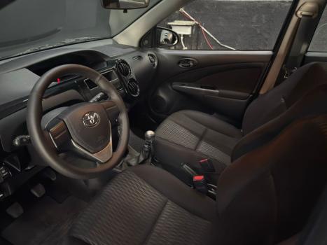 TOYOTA Etios Sedan 1.5 16V 4P FLEX X, Foto 6