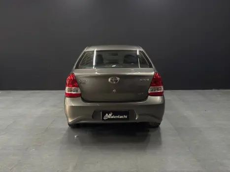 TOYOTA Etios Sedan 1.5 16V 4P FLEX X, Foto 13