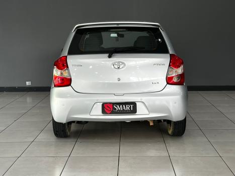 TOYOTA Etios Sedan 1.3 16V 4P FLEX X, Foto 12
