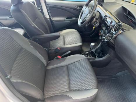 TOYOTA Etios Sedan 1.5 16V 4P FLEX XS AUTOM�TICO, Foto 11