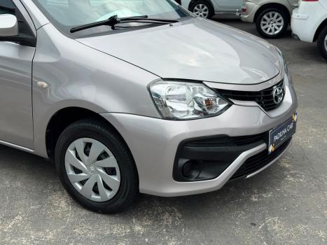 TOYOTA Etios Sedan 1.5 16V 4P FLEX XS AUTOM�TICO, Foto 8