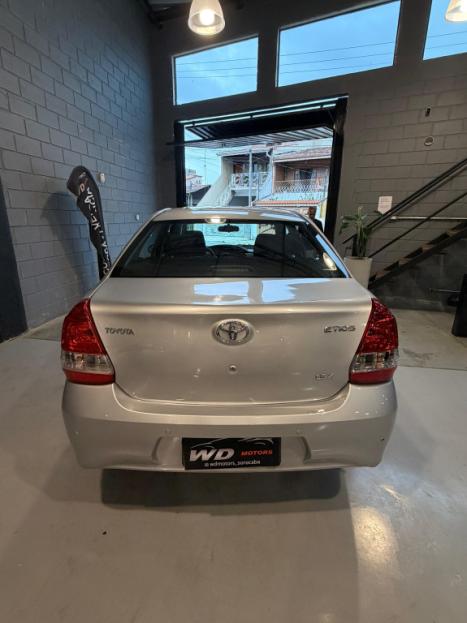 TOYOTA Etios Sedan 1.5 16V 4P FLEX X, Foto 5
