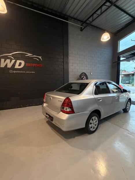 TOYOTA Etios Sedan 1.5 16V 4P FLEX X, Foto 6