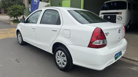 TOYOTA Etios Sedan 1.5 16V 4P FLEX X, Foto 5