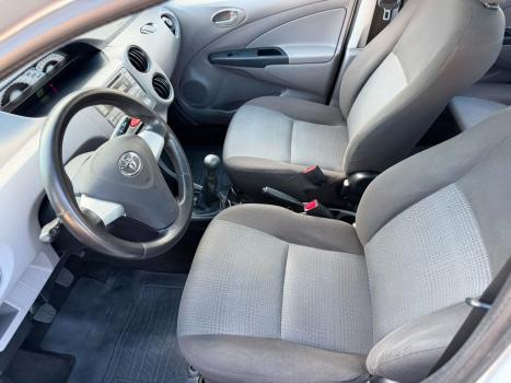 TOYOTA Etios Sedan 1.5 16V 4P FLEX XS AUTOM�TICO, Foto 6