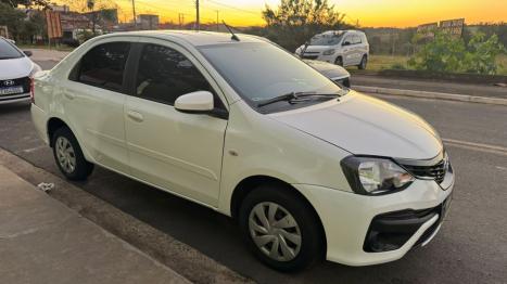 TOYOTA Etios Sedan 1.5 16V 4P FLEX X, Foto 3