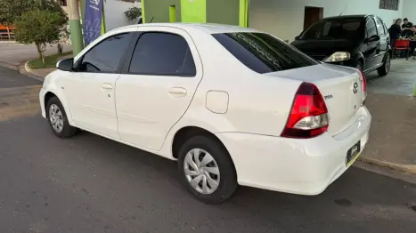 TOYOTA Etios Sedan 1.5 16V 4P FLEX X, Foto 5