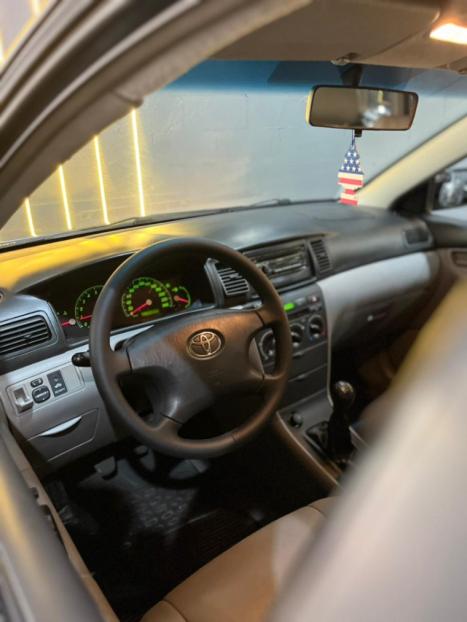 TOYOTA Fielder 1.8 16V 4P, Foto 5