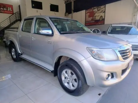 TOYOTA Hilux Caminhonete 2.7 16V 4P SRV FLEX 4X4  CABINE DUPLA AUTOMTICO, Foto 10