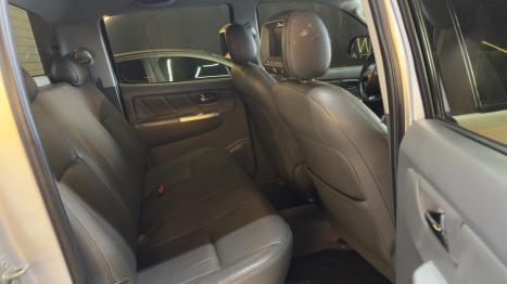 TOYOTA Hilux Caminhonete 3.0 4P 4X4 SRV TURBO DIESEL TOP CABINE DUPLA AUTOMTICO, Foto 14