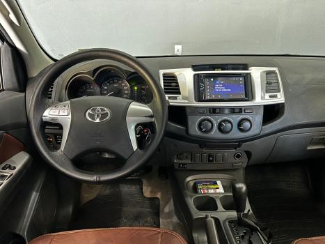 TOYOTA Hilux Caminhonete 2.7 16V 4P SR FLEX CABINE DUPLA, Foto 5