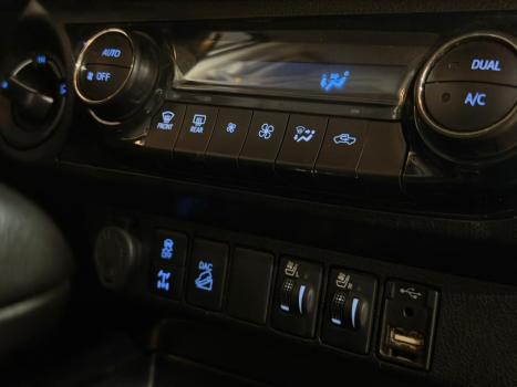 TOYOTA Hilux Caminhonete 2.8 16V 4P SRX DIESEL CABINE DUPLA, Foto 12