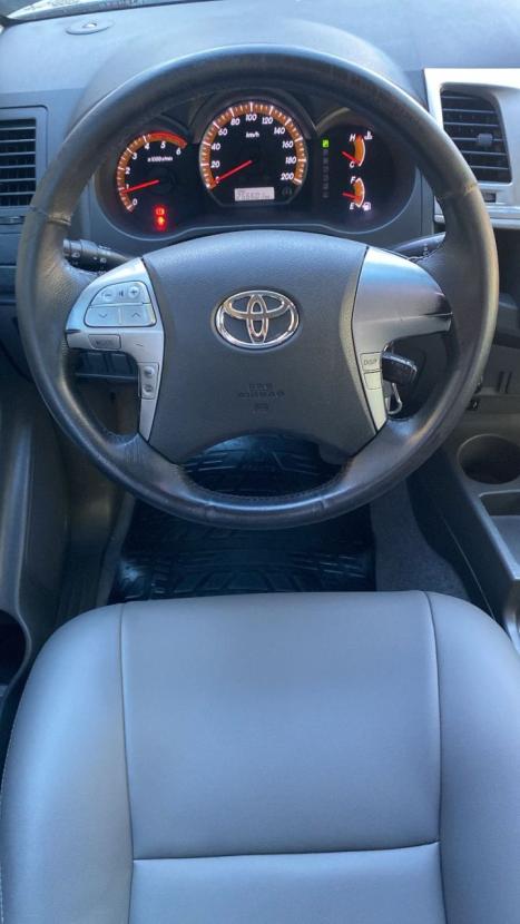 TOYOTA Hilux Caminhonete 3.0 16V 4P SRV TURBO DIESEL CABINE DUPLA, Foto 9
