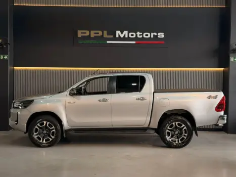 TOYOTA Hilux Caminhonete 2.8 16V 4P SRX DIESEL CABINE DUPLA, Foto 6